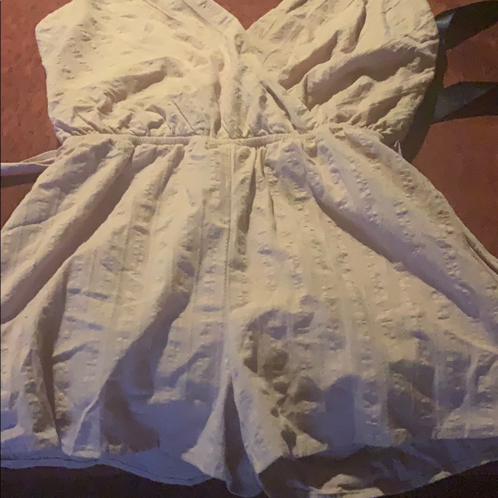 Romper - Picture 3 of 3